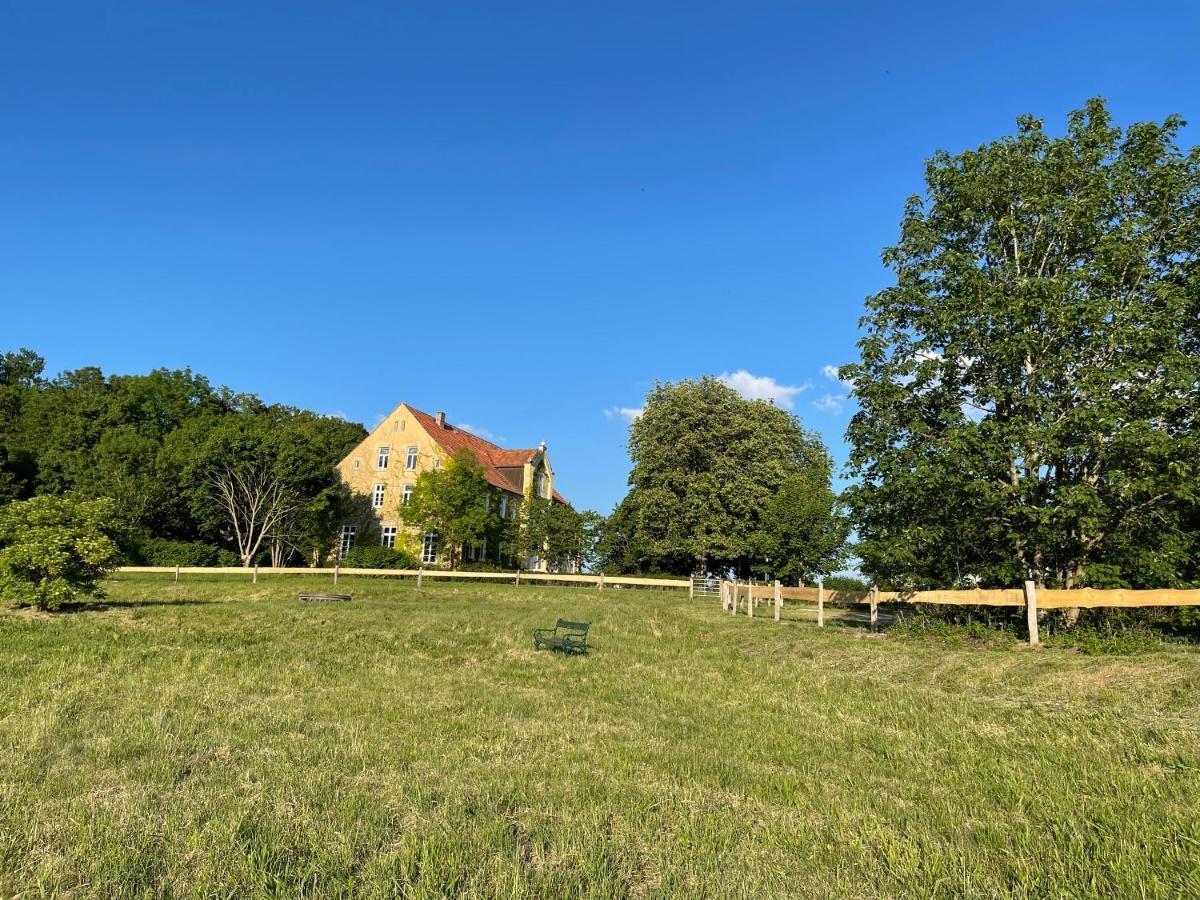 Radlerzimmer Mit Duschbad Und Minikueche In Neu Gaarz, Mitten In Der Natur Exterior foto